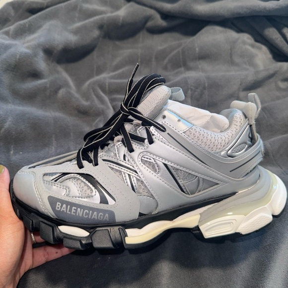 Balenciaga Track  low-top sneakers - Picture 2 of 14